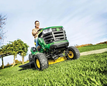 John Deere X107 Ride-on Lawn Mower